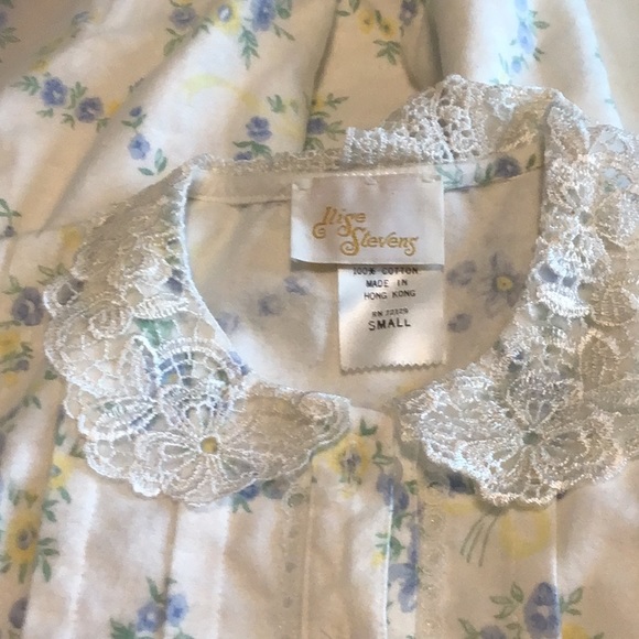 Llise Stevens Other - flannel nightgown small 100% cotton NWOT